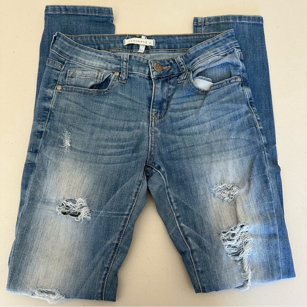 Denimbox distressed skinny jeans size 5